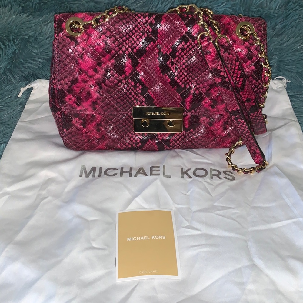 Michael Koris purse